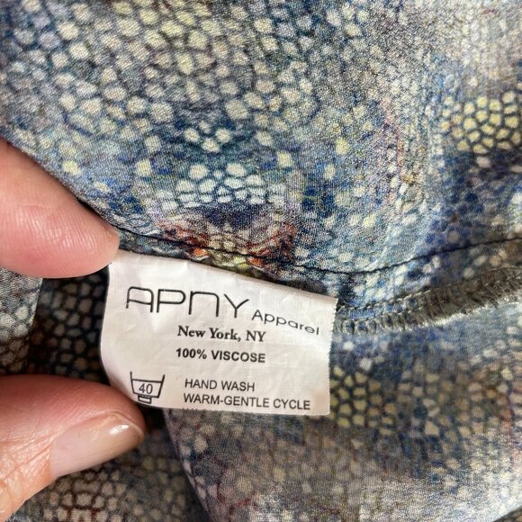 APNY Silky Tunic Size L 3/4 Sleeves V Neck Blue Abstract Snakeskin Print - Picture 10 of 10